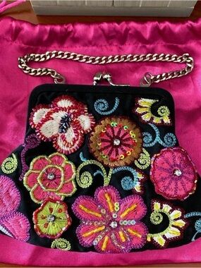 Vera Bradley Embroidered Flowers and Beaded Evening Purse in Like New Condition